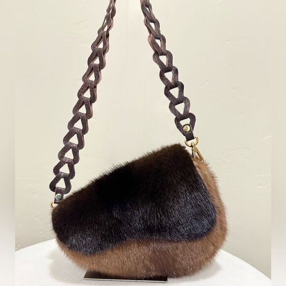 Brown Real Mink Fur Handmade Asymmetric Saddle Bag/Bumbag/Crossbody & 2 Straps - Picture 3 of 16